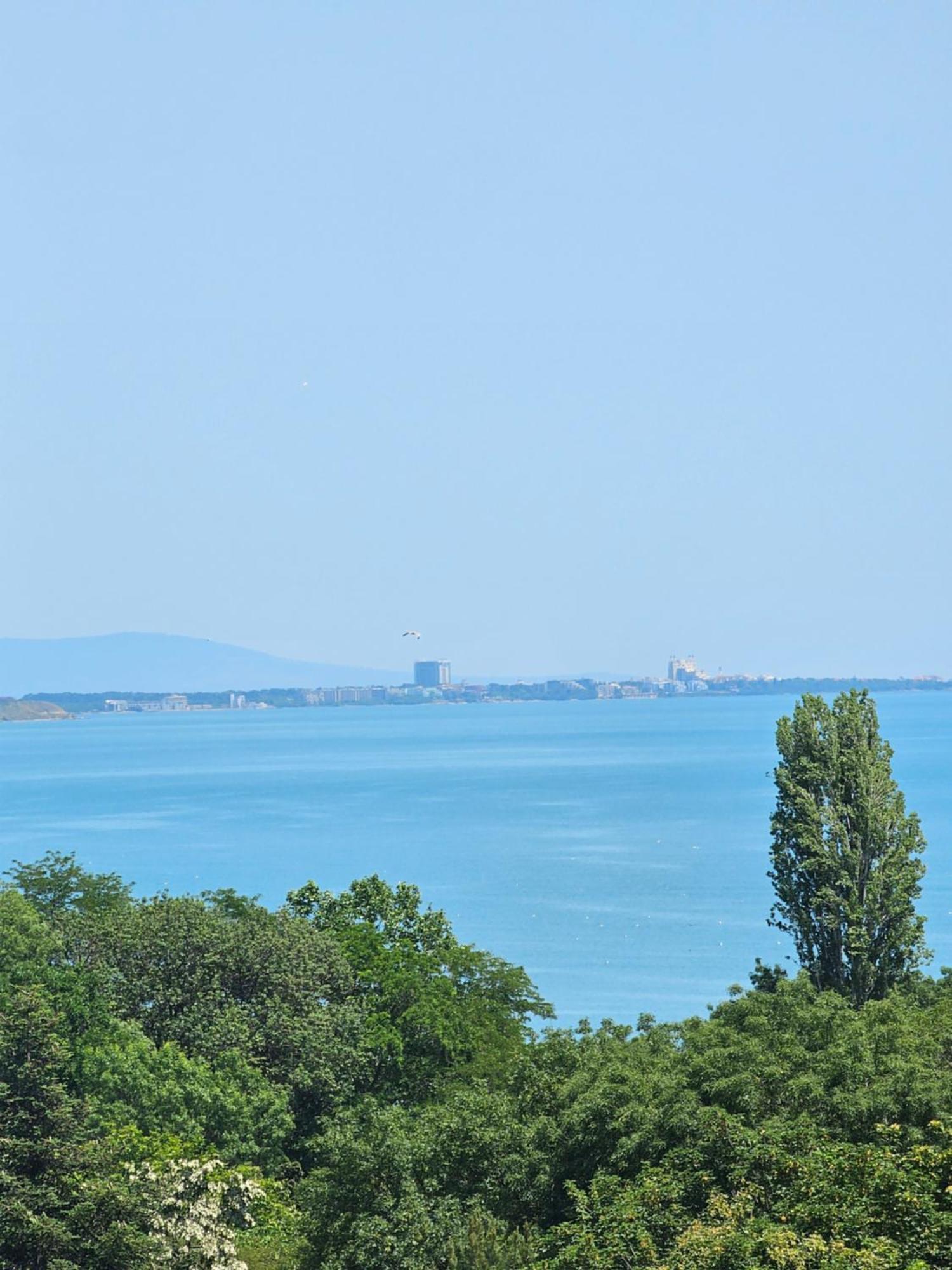 Seaview Lazur Apartment Burgas Екстер'єр фото